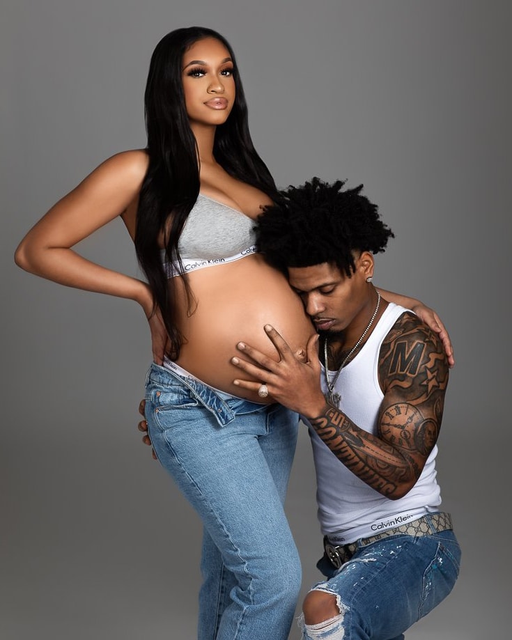 couple maternity photoshoot ideas