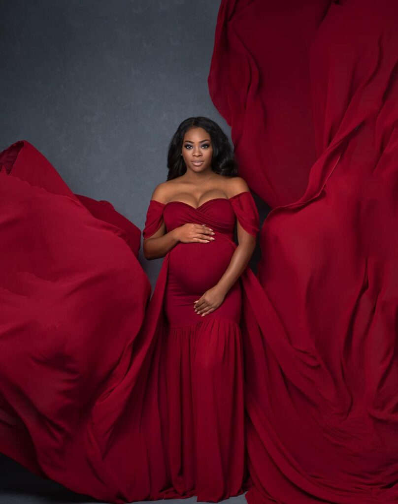 Maternity Photoshoot Idea Black Women | Girl maternity pictures, Maternity  photography poses, Maternity photography poses couple