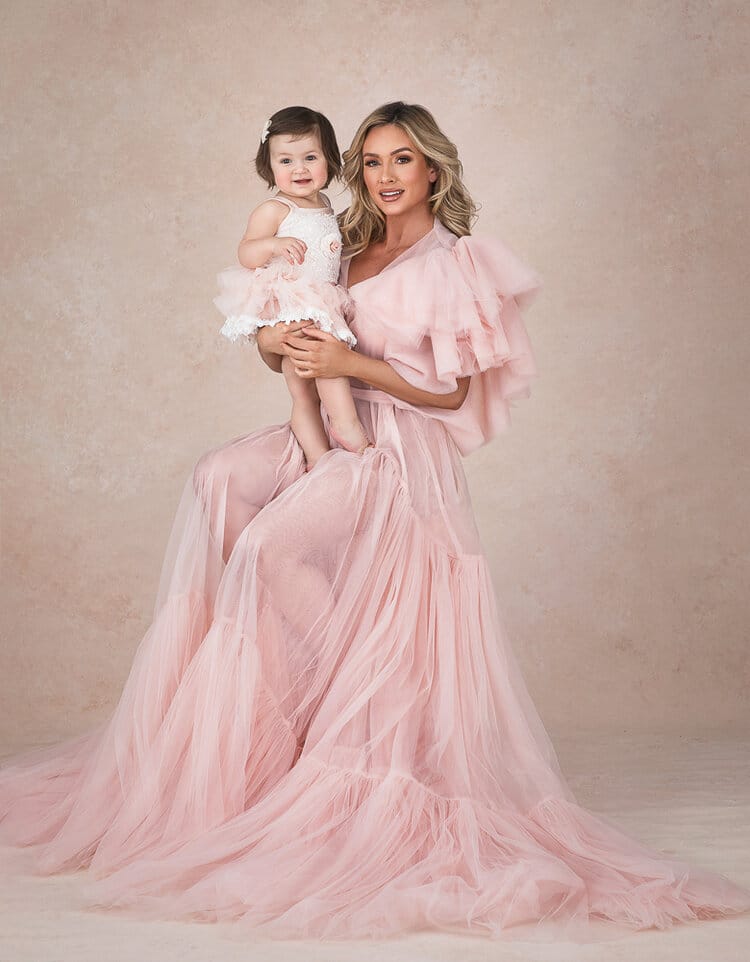 mommy and me photoshoot outfits
