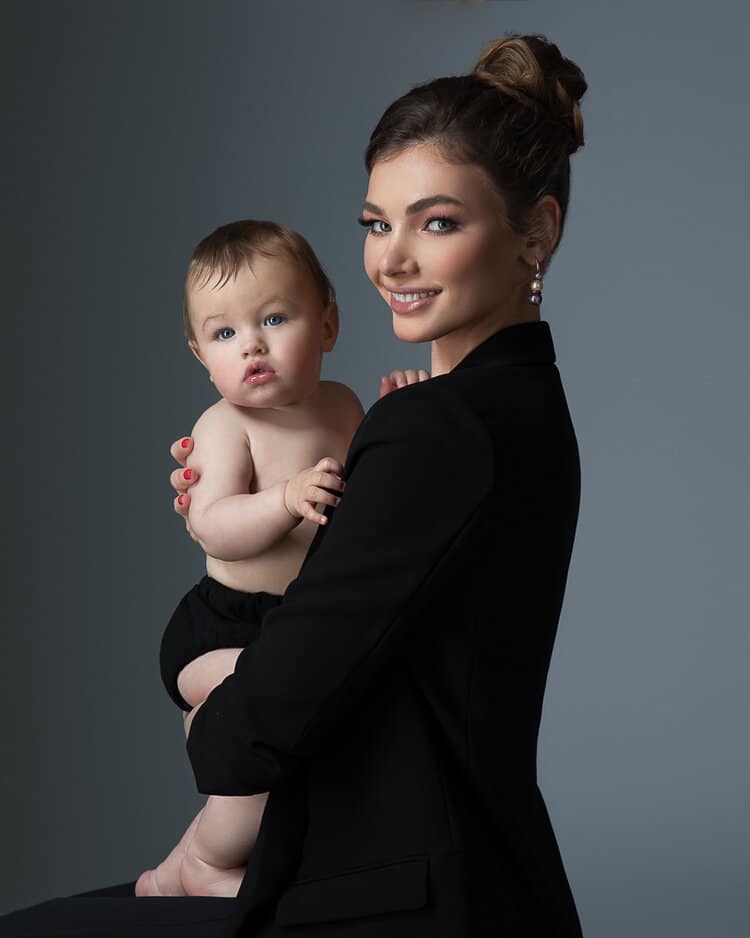 mommy and me photoshoot outfits