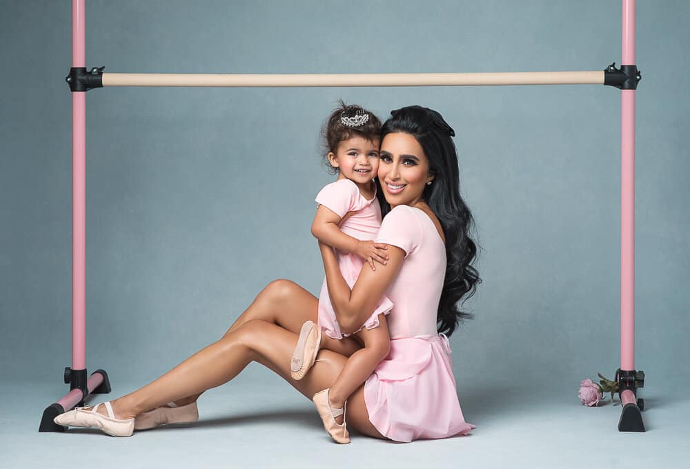 mommy and me photoshoot outfits