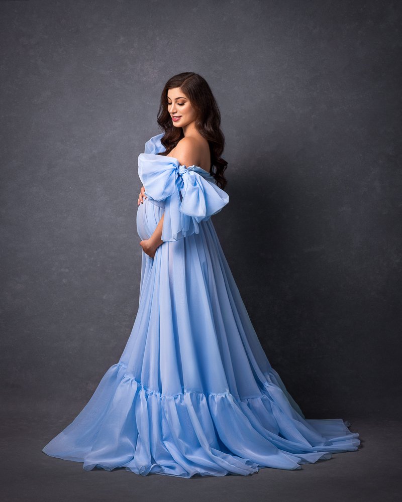 what to wear for a maternity photoshoot