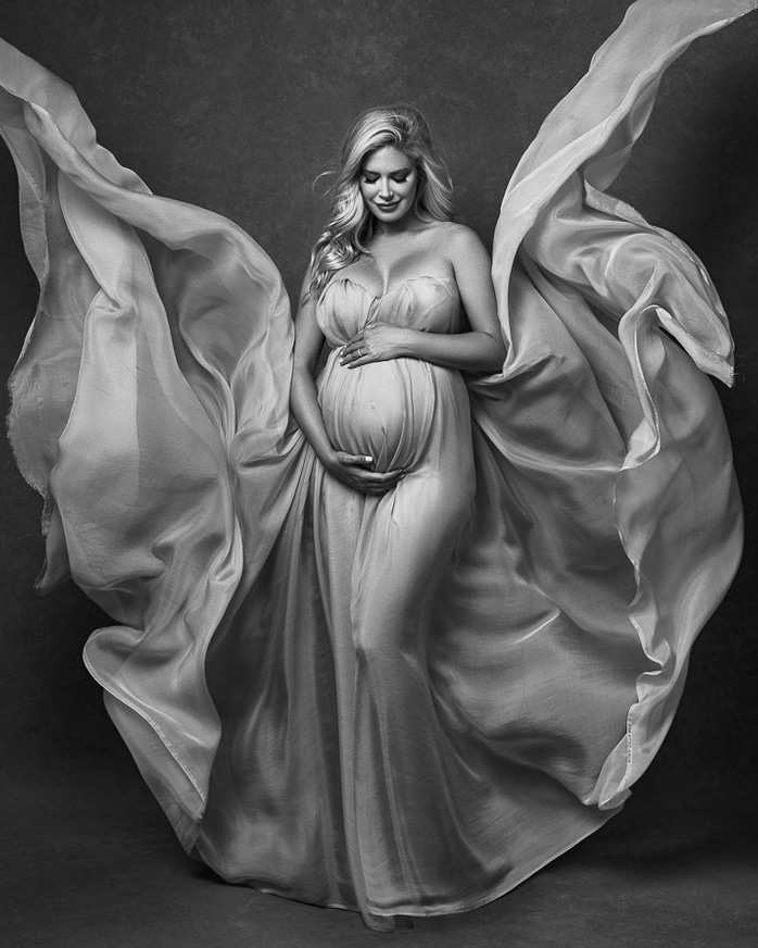 maternity photos cinematic