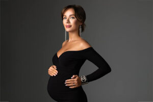 diy maternity photos